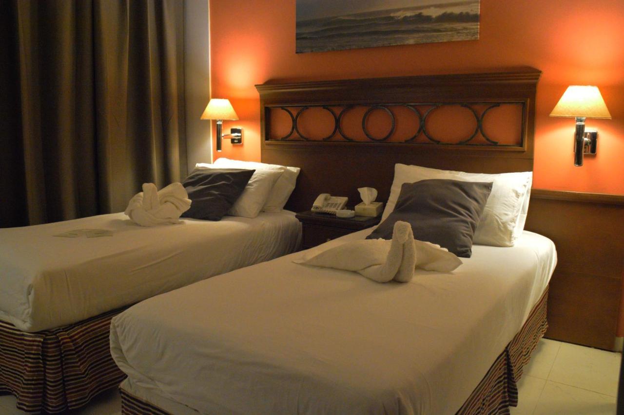 Capri Hotel Suites Амман Екстер'єр фото